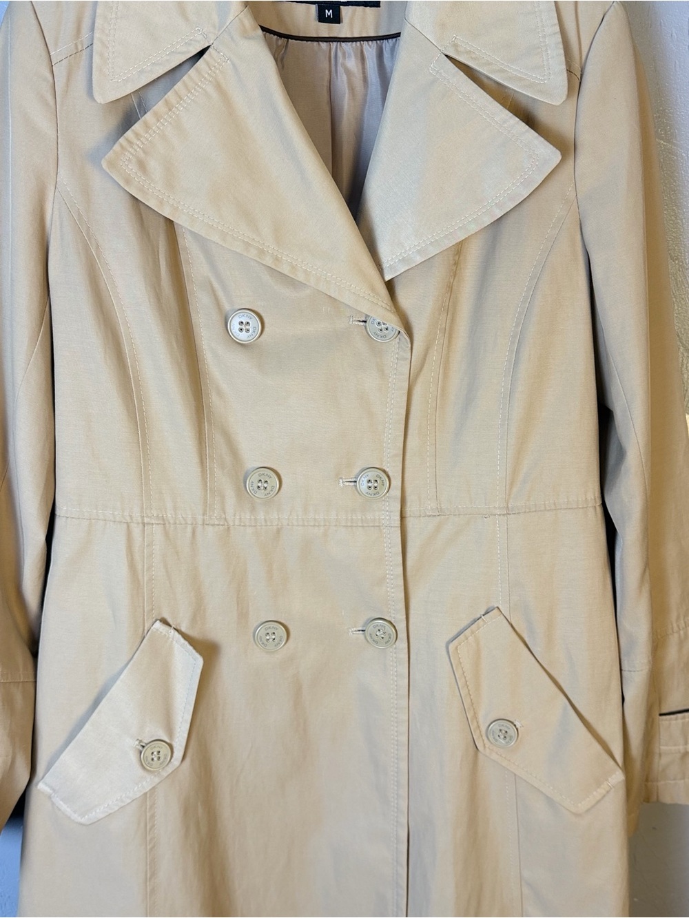 DKNY Kahki Double-Breasted Trench Coat size Medium - Picture 5 of 15